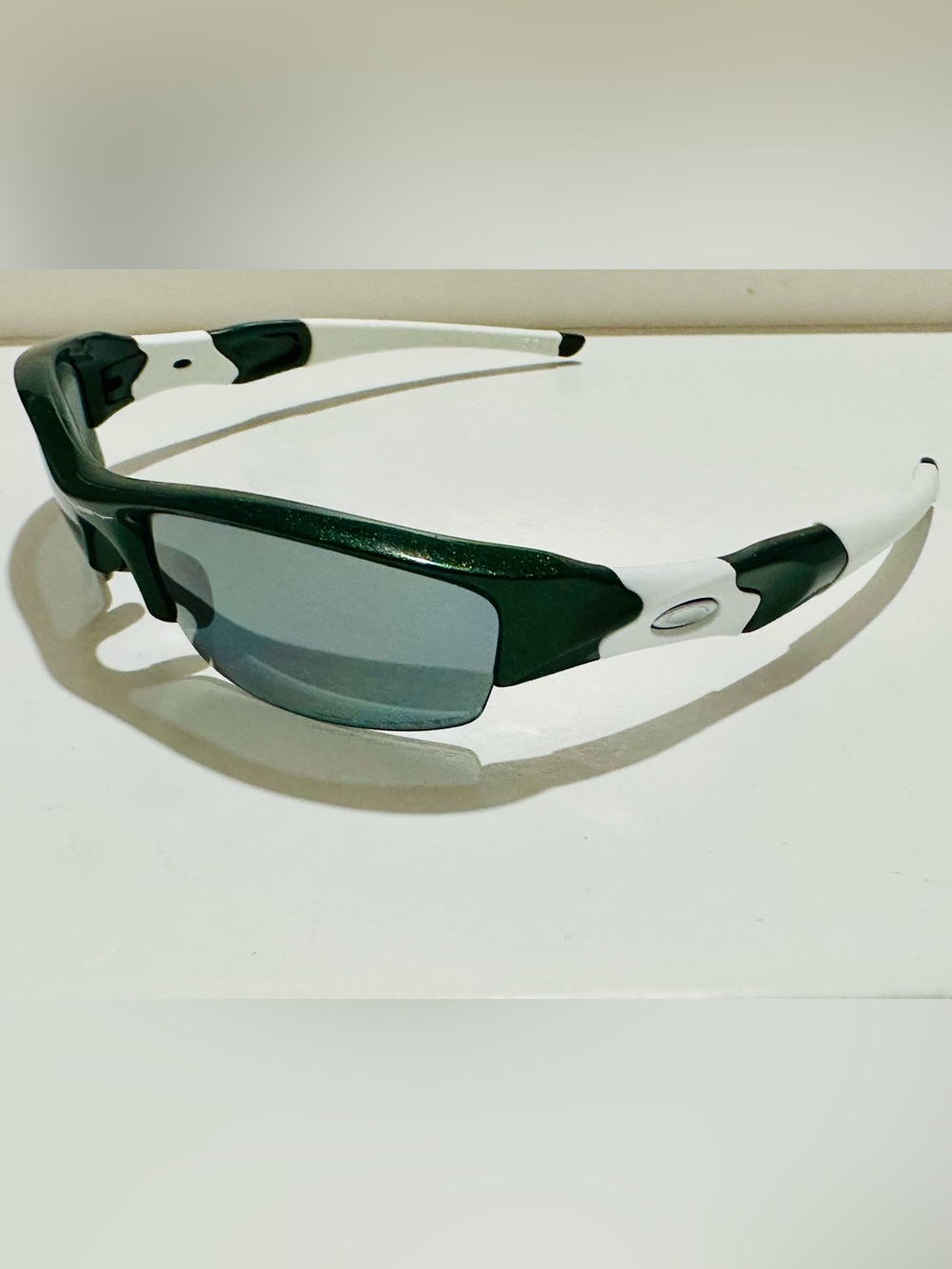 Brand New RARE Oakley Flak Jacket Dark Green/Black Iridium Polarized Sunglasses